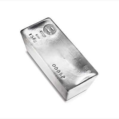 Front side of the 15kg Silver Bar by Sharps Pixley